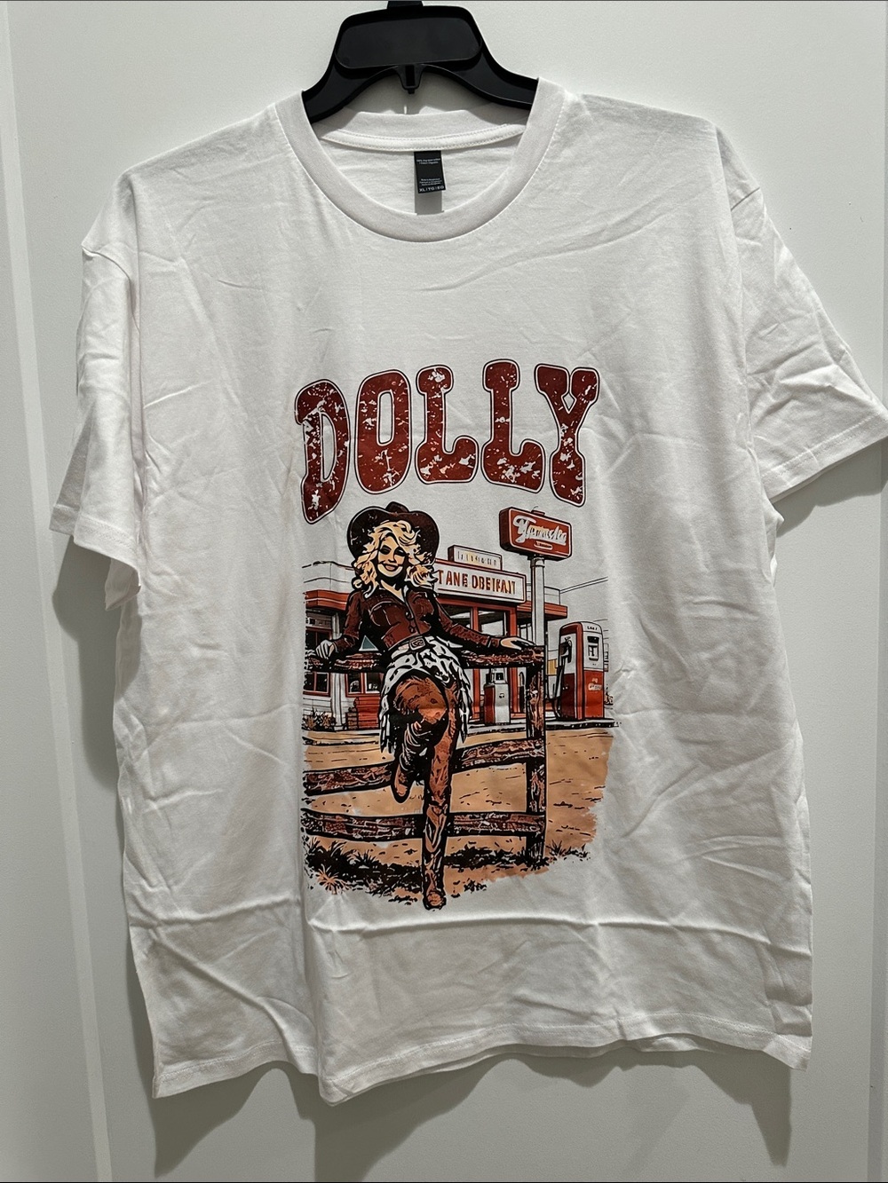 Dollcake White Tee with Red and Brown Dolly Graphic